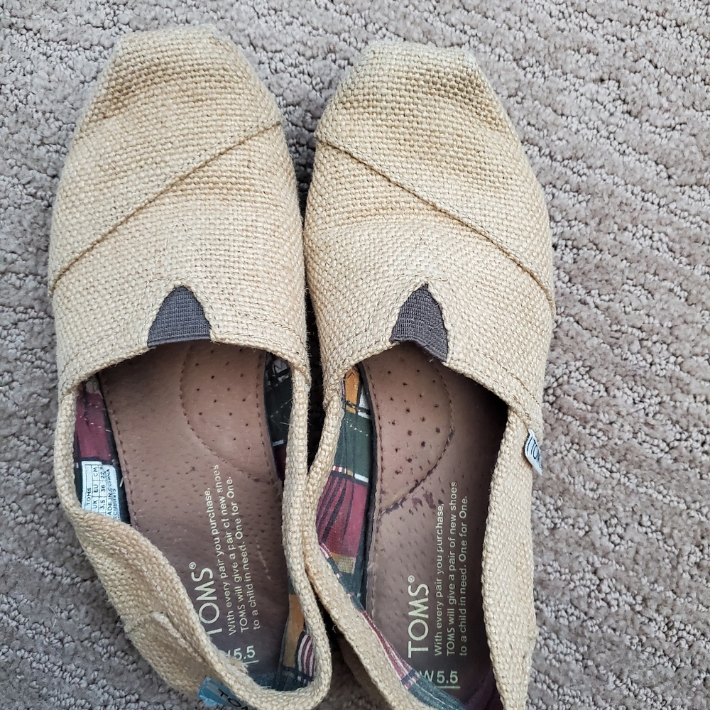 Burlap TOMS